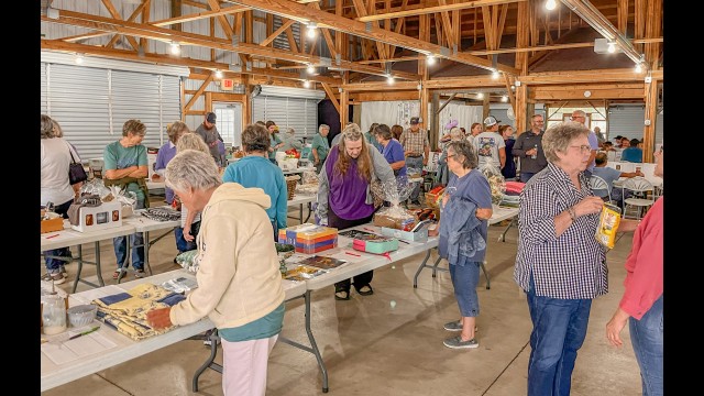 The Redwood County Kickin’ Cancer event was held on Friday, July 31st at Gilfillan Estate near Morgan, Minnesota. Due to the weather, the committee had to make some adjustments, but it was a great event featuring silent and live auctions, as well as a meal. (Staff photos by Lori Kopischke)
